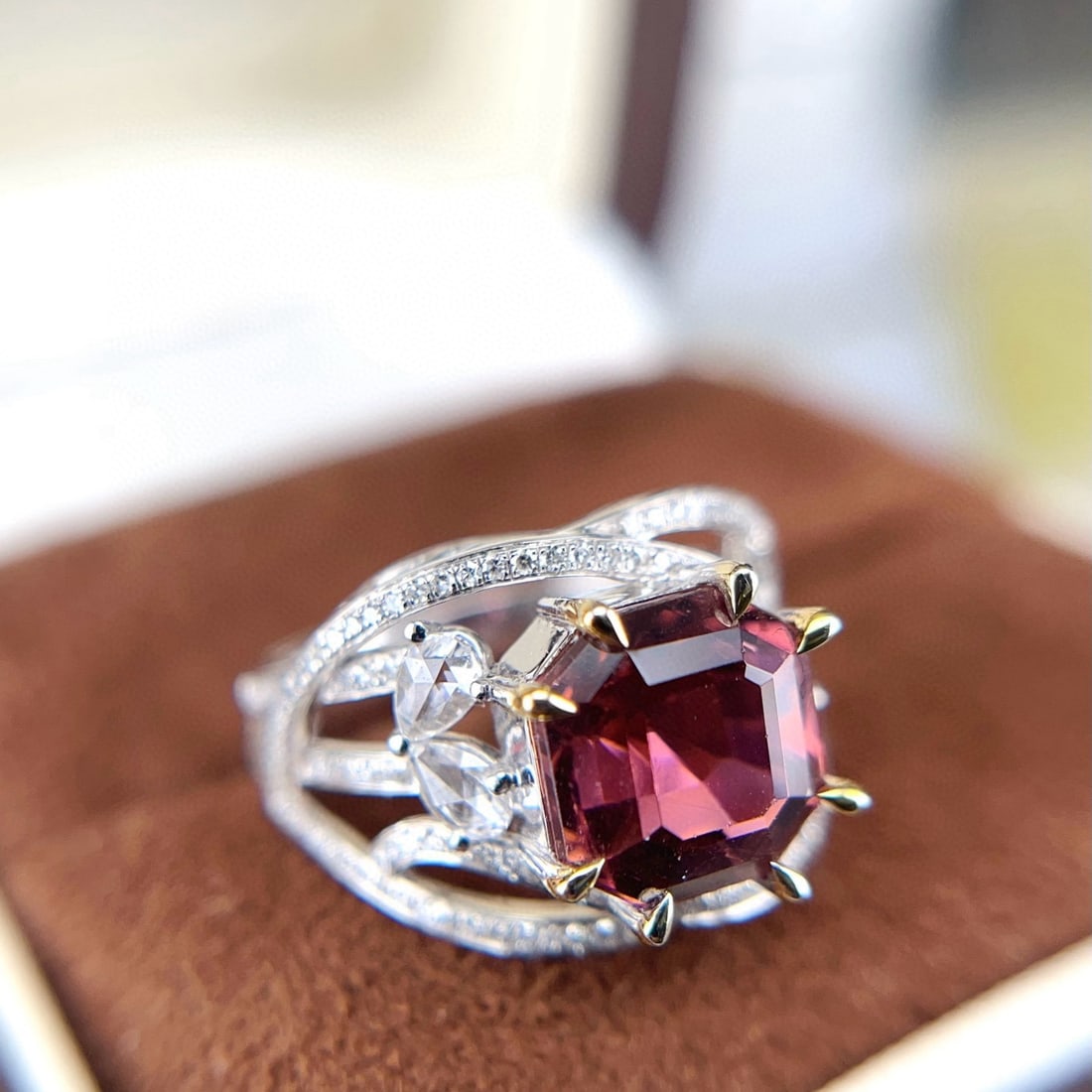 14k Gold 5.26 Ctw Natural Tourmaline & Diamond Ring - 2