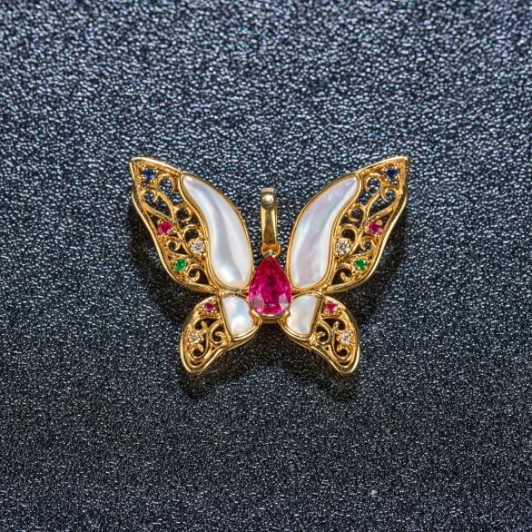 14k Gold 0.48 Ctw Natural Ruby & Diamond & Butterfly Pendant( Without Chain ): Ref:231040036 // gold content:14k gold // main gemstone:ruby // shape:pear // carat weight:0. 45ct // color:red // treatment:natural // // adjacent gemstone 2 : diamond // shape:round // carat