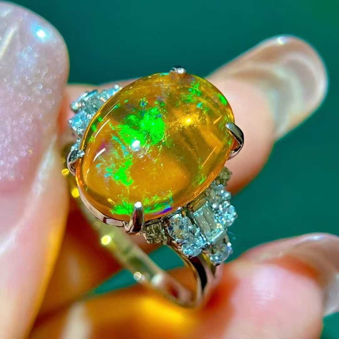 14k Gold 4.63 Ctw Natural Opal & Diamond Ring - 3