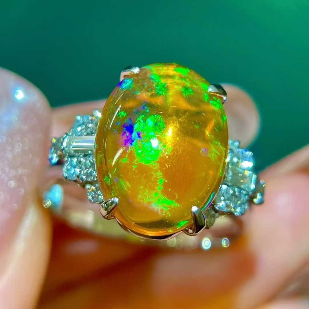 14k Gold 4.63 Ctw Natural Opal & Diamond Ring - 5