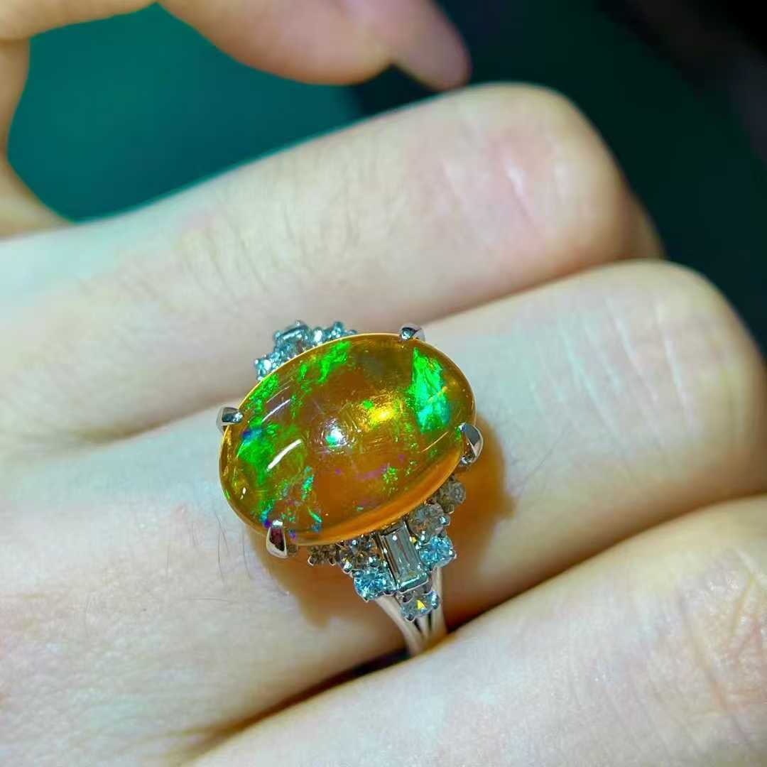 14k Gold 4.63 Ctw Natural Opal & Diamond Ring - 6