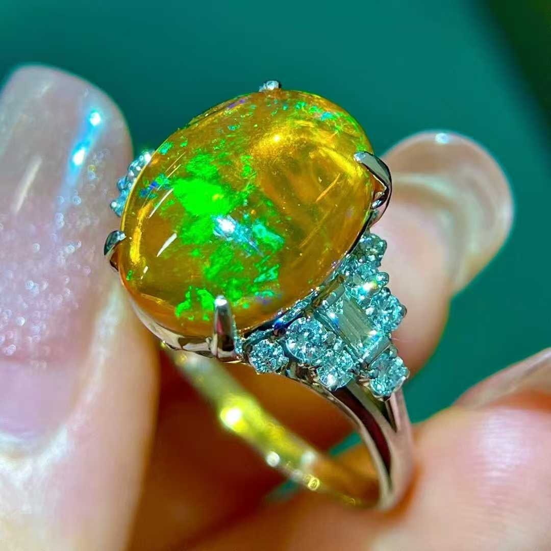 14k Gold 4.63 Ctw Natural Opal & Diamond Ring - 7