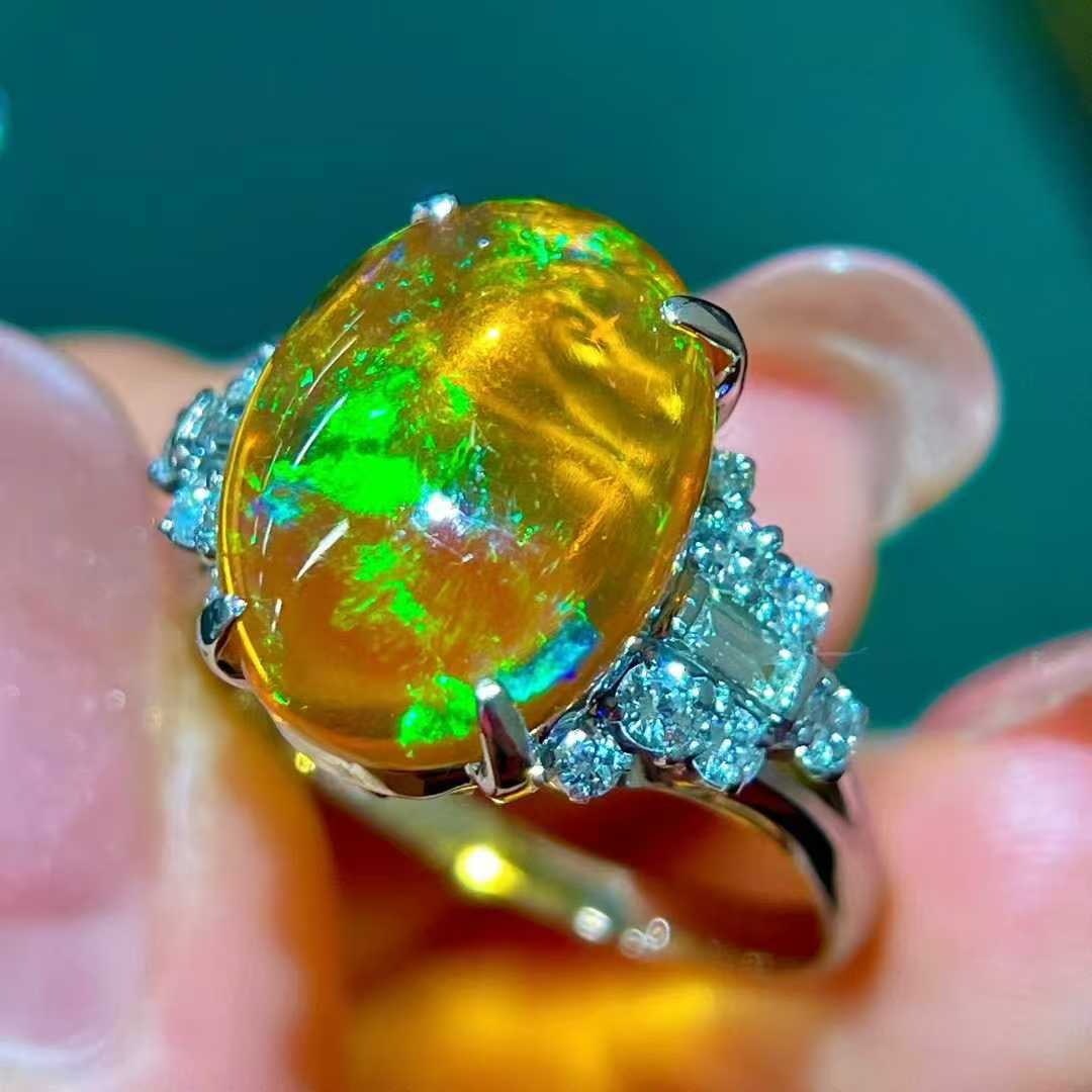 14k Gold 4.63 Ctw Natural Opal & Diamond Ring - 8