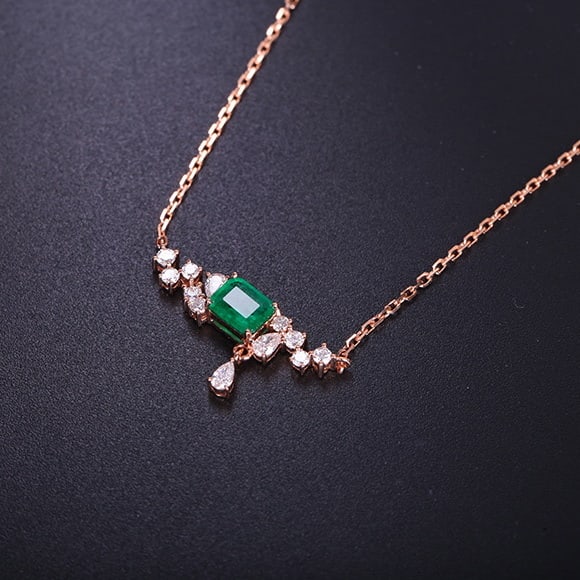 14k Gold 0.68 Ctw Natural Emerald & Diamond Necklace - 4