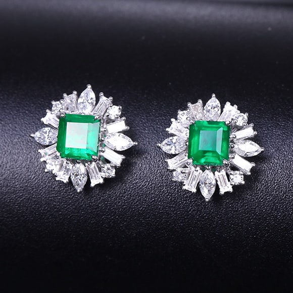14k Gold 1.26 Ctw Vivid Green Natural Emerald & Diamond Earrings - 3