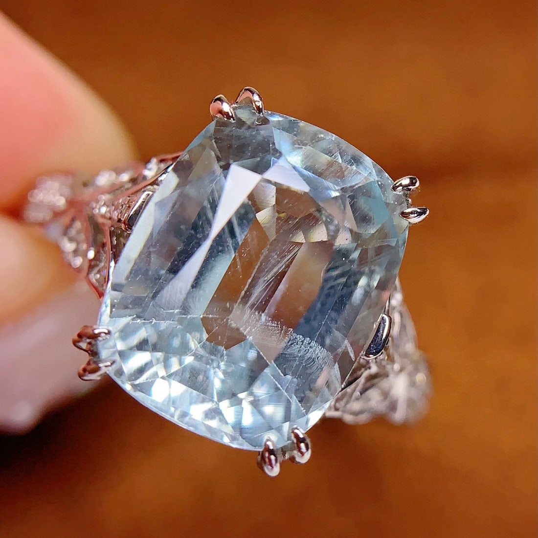 14k Gold 5 Ct Natural Aquamarine & Diamond Ring - 3