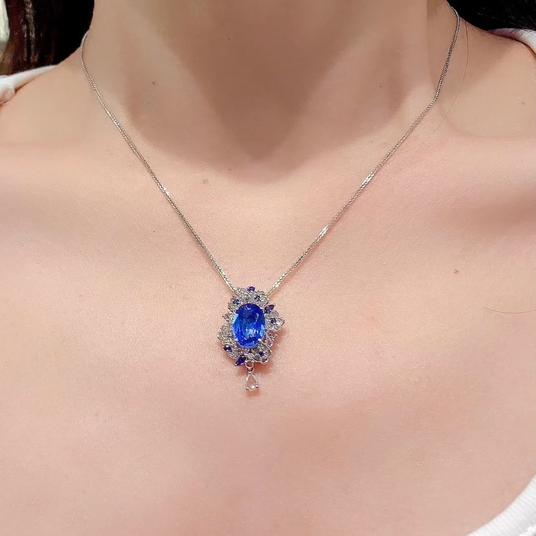 14k Gold 3.5 Ct Natural Sapphire & Diamond & Sapphire Pendant( Without Chain ) - 5
