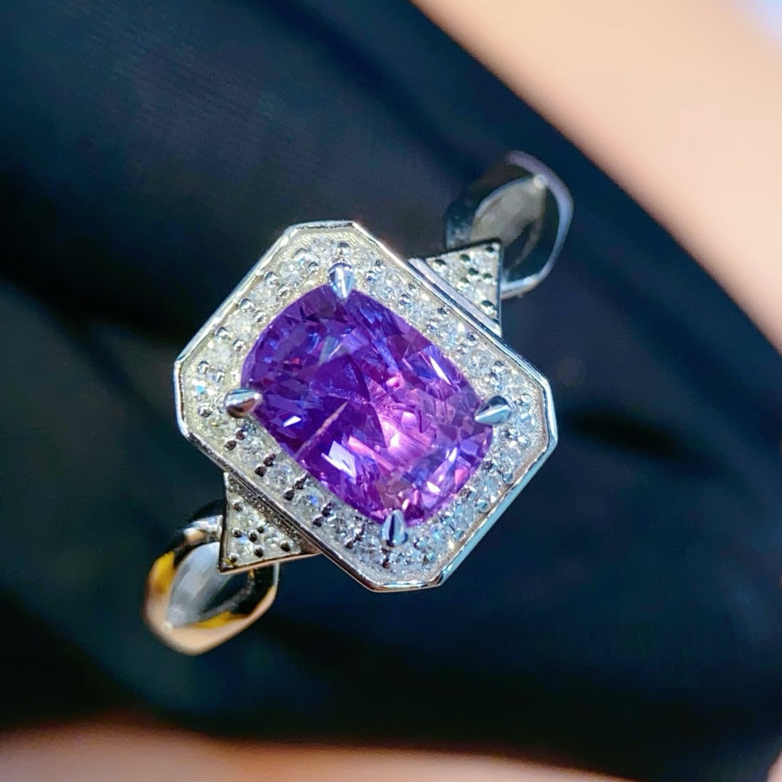 14k Gold 1.55 Ct Natural Sapphire & Diamond Ring - 3