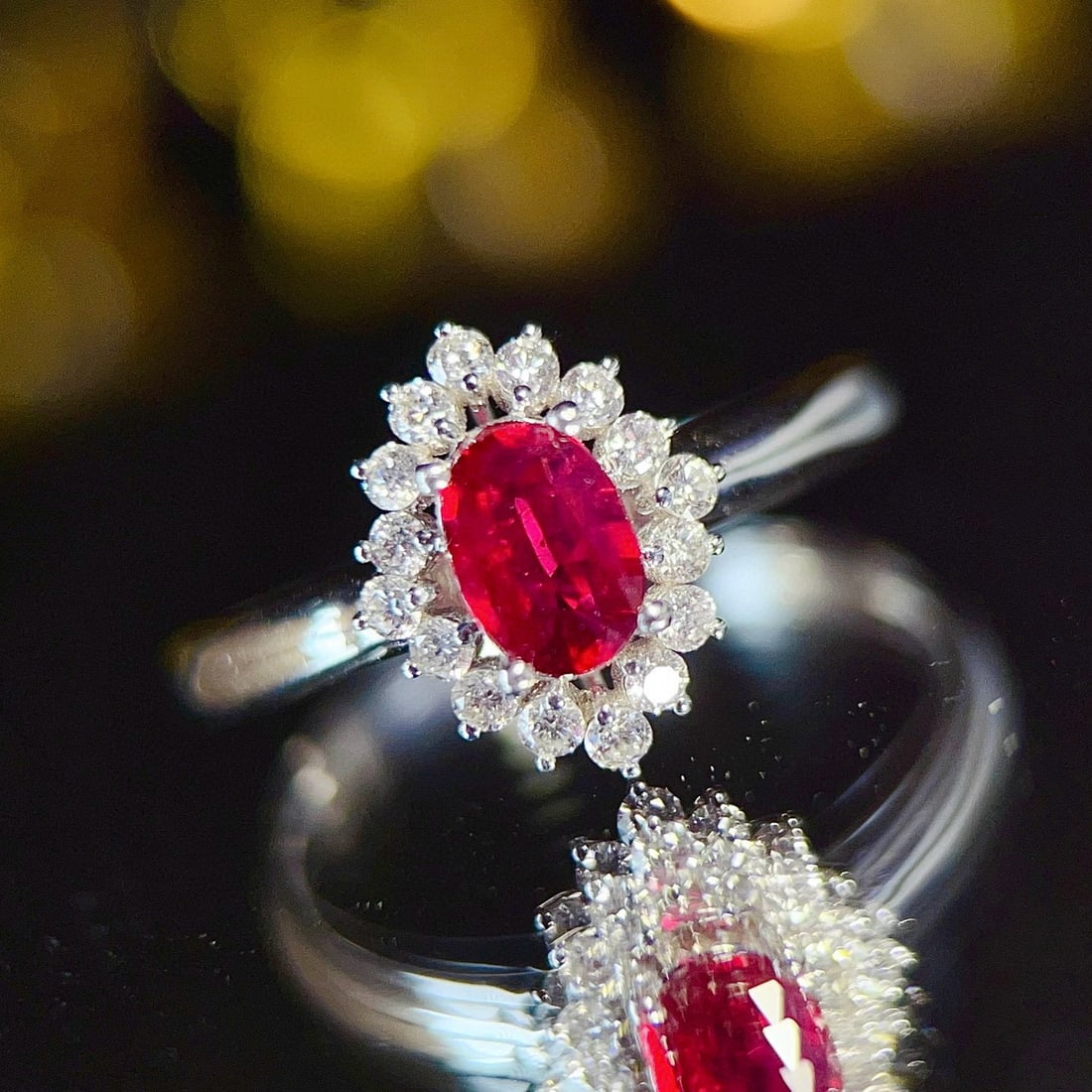 14k Gold 0.84 Ctw Natural Ruby & Diamond Ring - 6