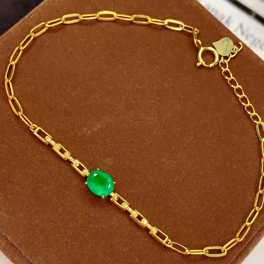 14k Gold 0.8 Ct Vivid Green Natural Emerald & Diamond Bracelet - 5