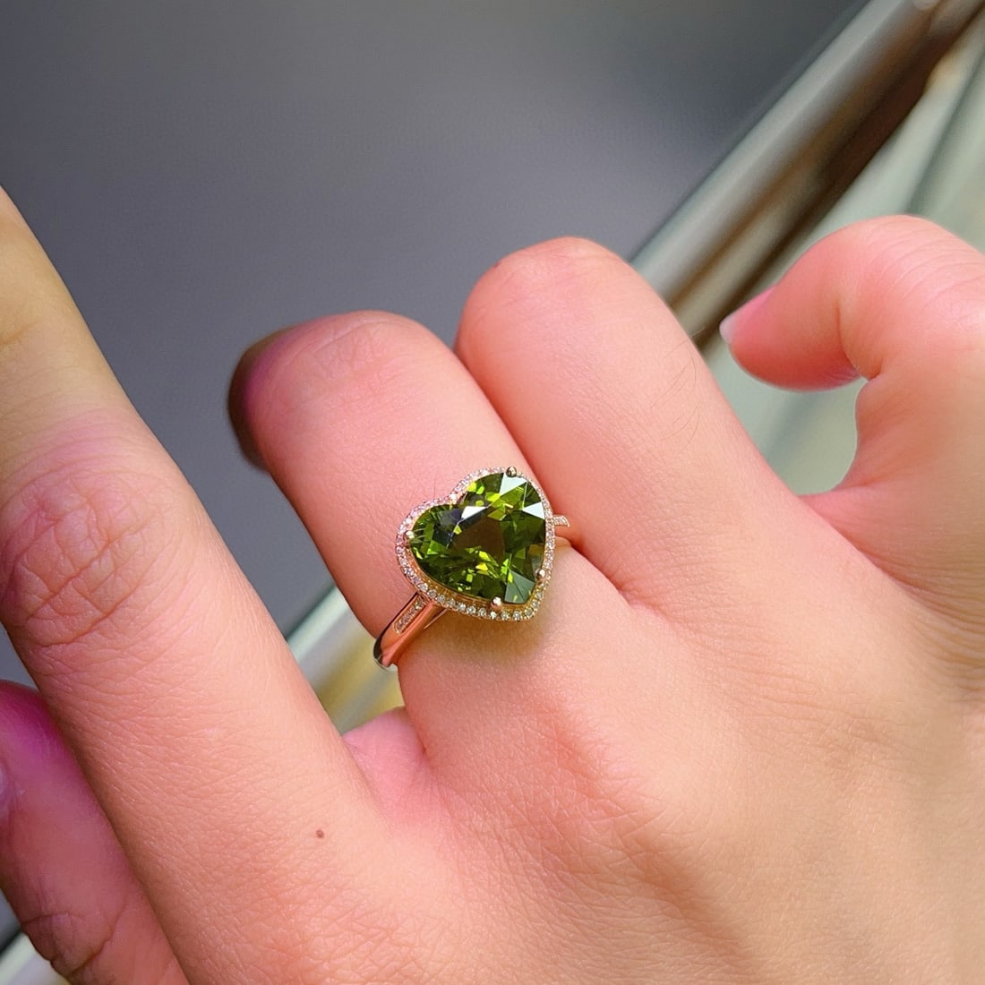 14k Gold 4.20 Ct Natural Tourmaline & Diamond Ring - 6