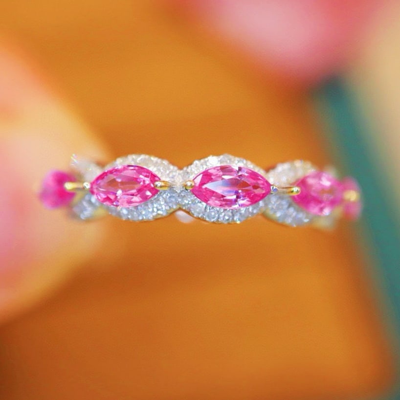 14k Gold 1.36 Ctw Natural Sapphire & Diamond Ring: Ref:231040219 // gold content:14k gold // ring size:7. 25us // // main gemstone:sapphire // shape:marquise // carat weight:1. 15ct // color:pink // treatment:natural // // adjacent gemstone 2 :