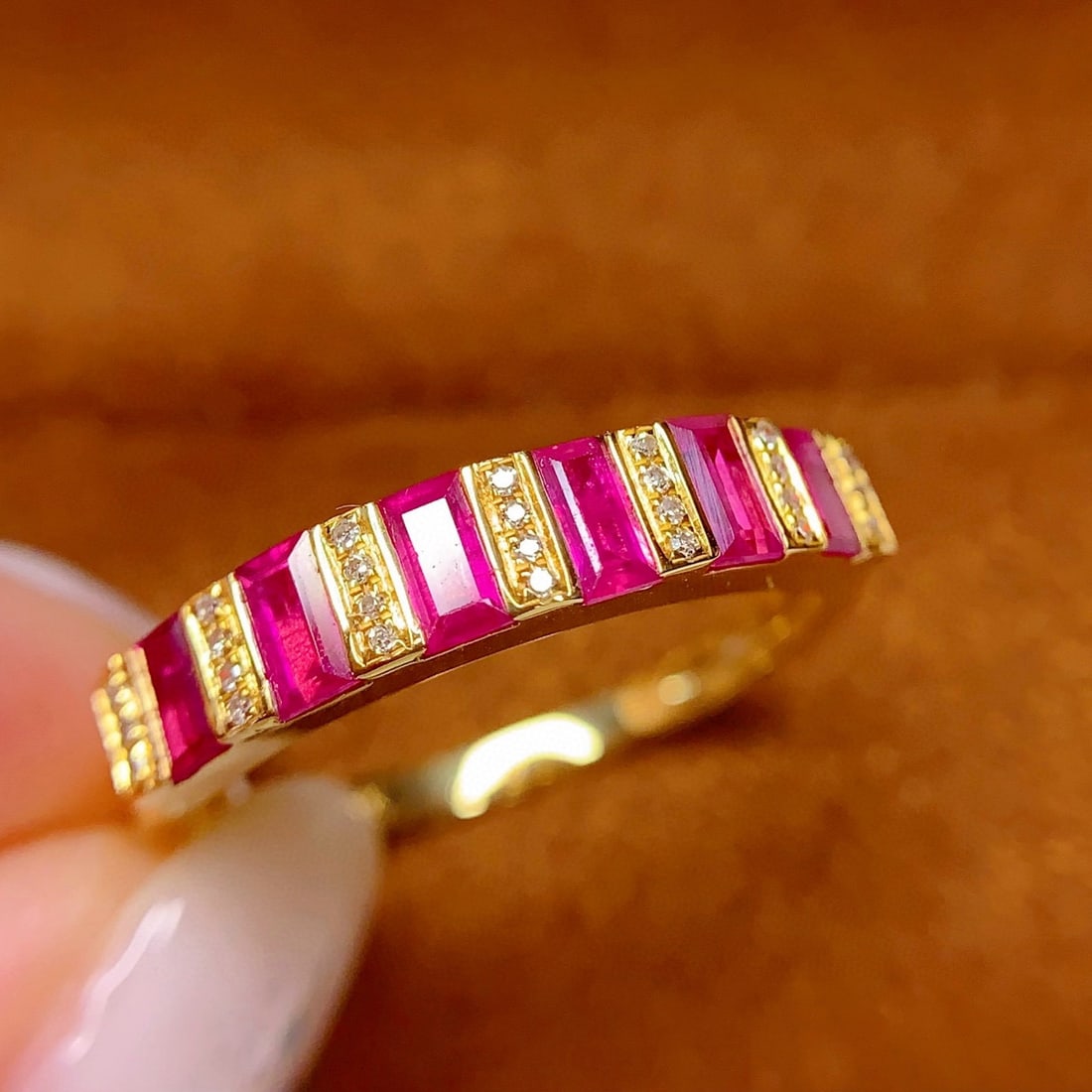 14k Gold 0.65 Ct Natural Ruby & Diamond Ring: Ref:231040229 // gold content:14k gold // ring size:7. 25us // // main gemstone:ruby // shape:rectangle // carat weight:0. 65ct // color:red // treatment:natural // // adjacent gemstone 2 : diamond