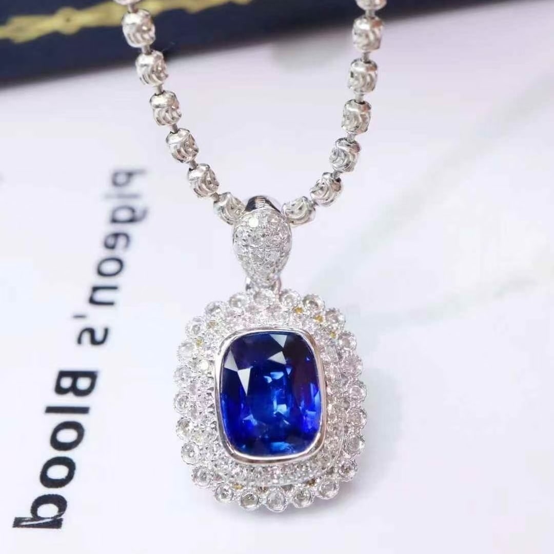 14k Gold 1.31 Ctw Natural Sapphire & Diamond Pendant( Without Chain ): Ref:231040239 // gold content:14k gold // main gemstone:sapphire // shape:cushion // carat weight:1. 08ct // color:royal blue // treatment:natural // // adjacent gemstone 2 : diamond // shape:round
