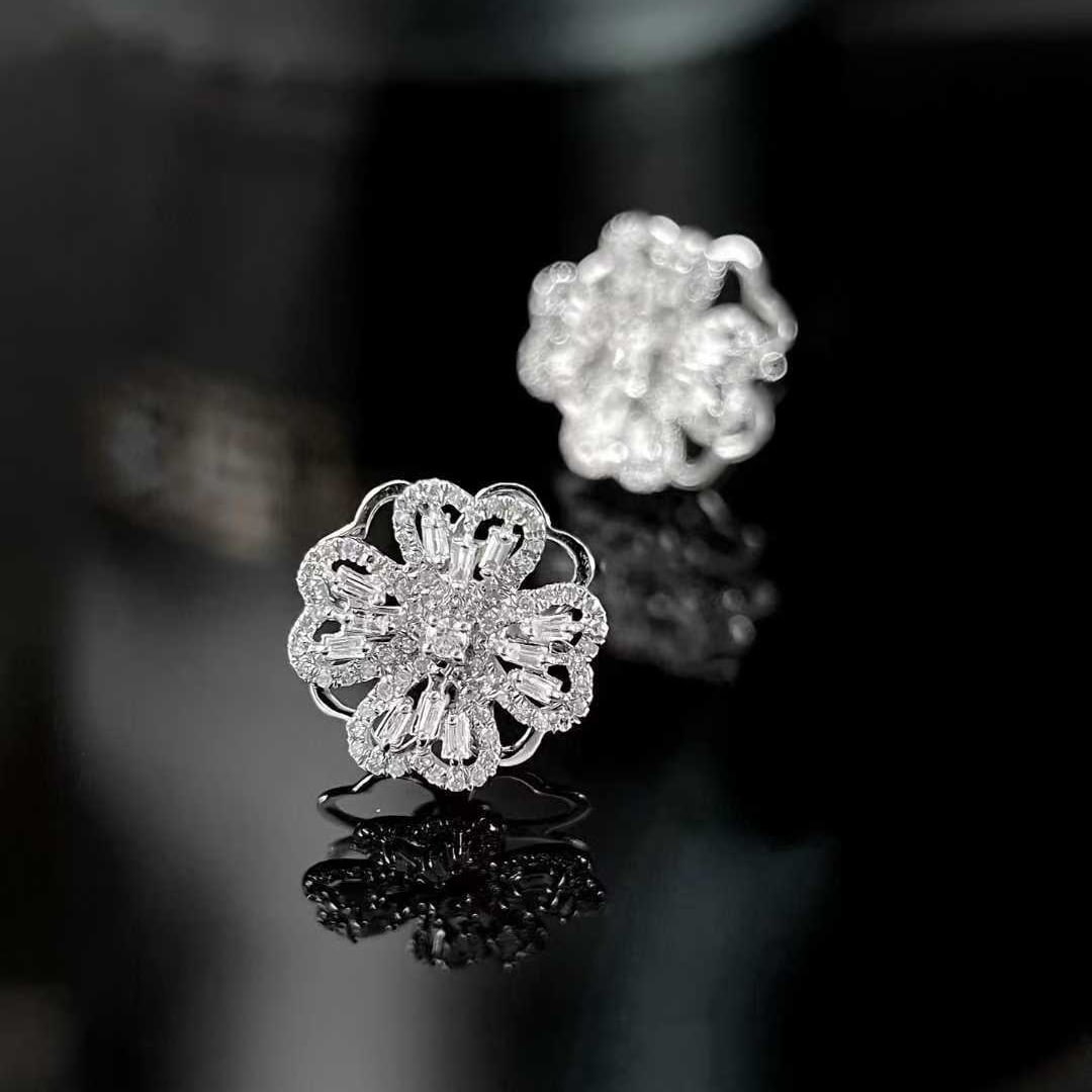 14k Gold 0.5 Ct Natural H Diamond Earrings - 4