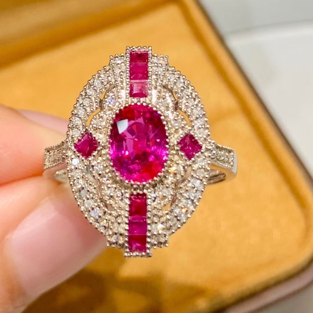 14k Gold 1.4 Ct Natural Ruby & Diamond Ring: Ref:231040271 // gold content:14k gold // ring size:7. 25us // // main gemstone:ruby // shape:oval // carat weight:1. 4ct // color:red // treatment:natural // // adjacent gemstone 2 : diamond // shape