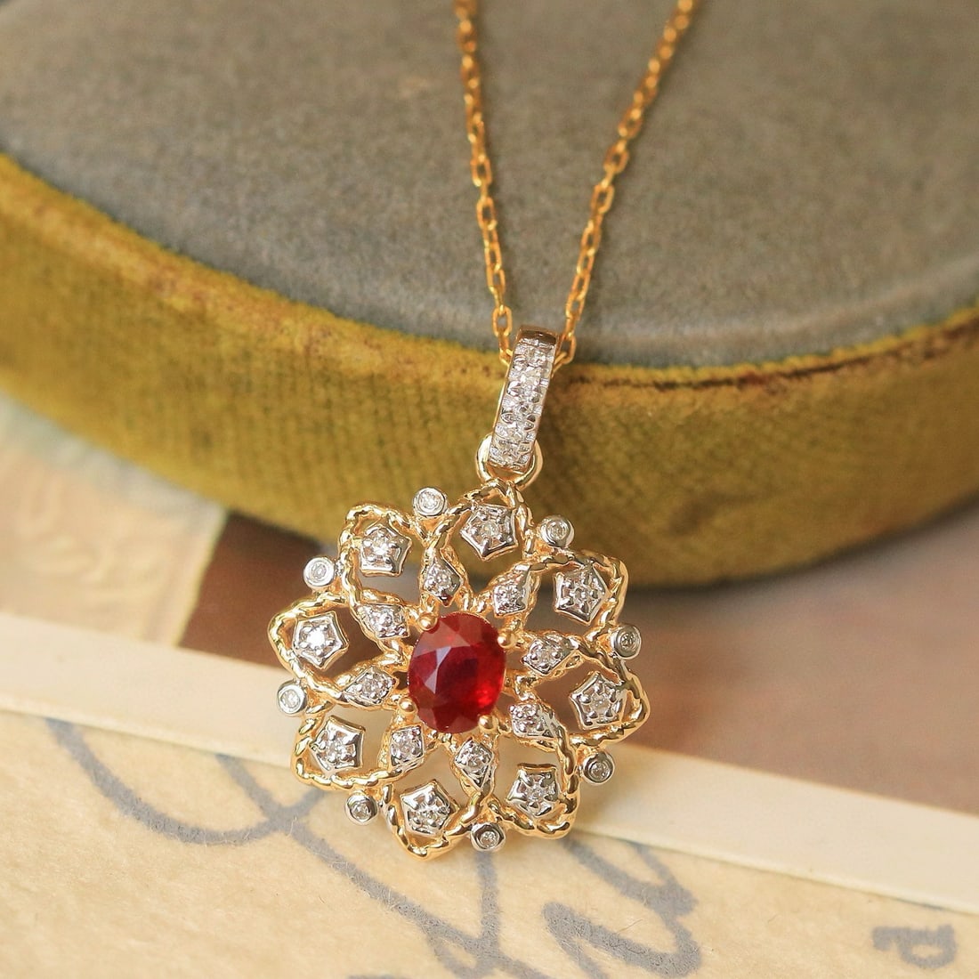 14k Gold 0.38 Ctw Natural Ruby & Diamond Pendant( Without Chain ): Ref:231040278 // gold content:14k gold // main gemstone:ruby // shape:oval // carat weight:0. 3ct // color:pigeonblood red // treatment:natural // // adjacent gemstone 2 : diamond // shape:round //