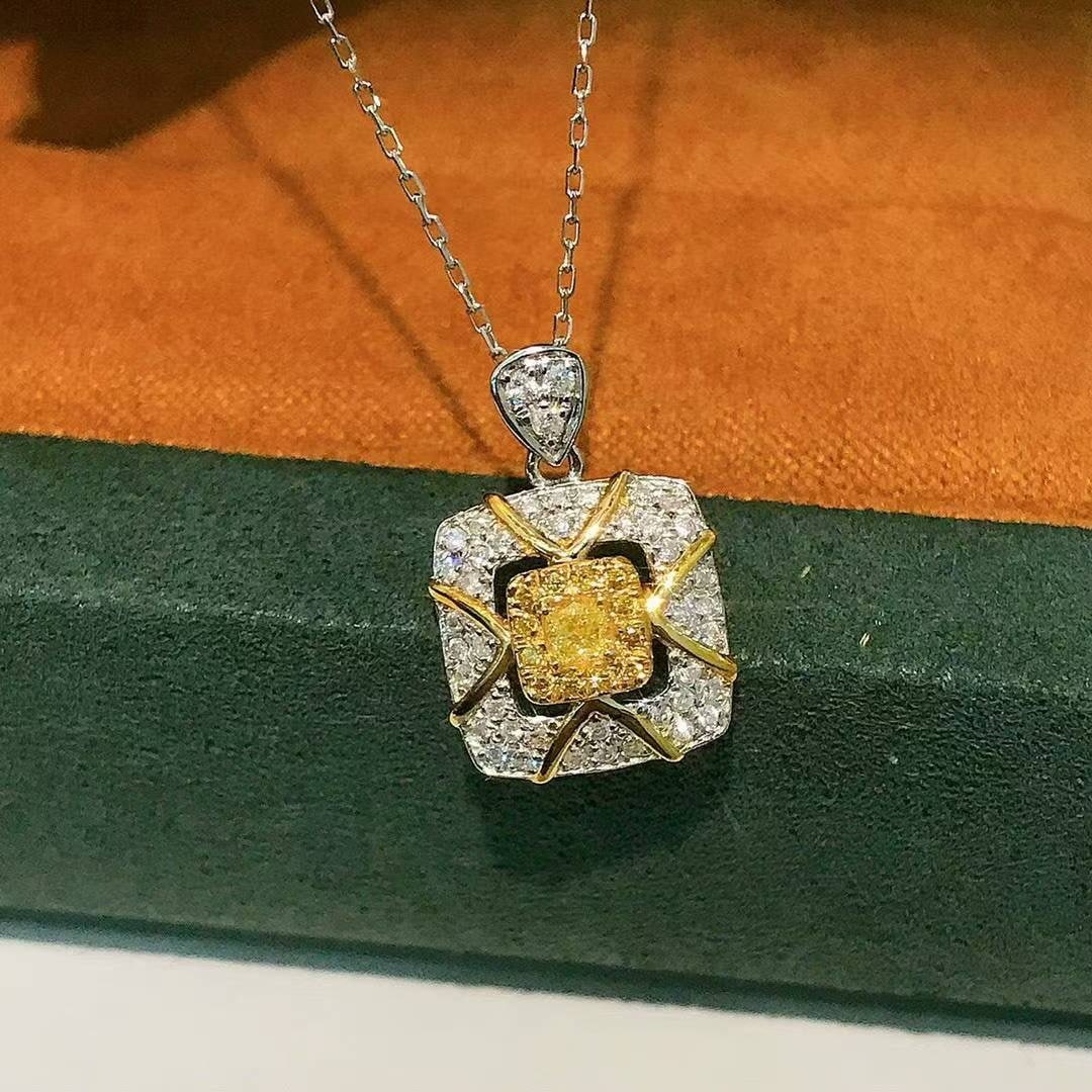 14k Gold 0.45 Ct Natural Color Diamond Necklace: Ref:231040308 // gold content:14k gold // main gemstone:diamond // shape:multiply // carat weight:0. 45ct // clarity grade:vs-si // color:color // treatment:natural // Low Estimate: 3300 Condition: