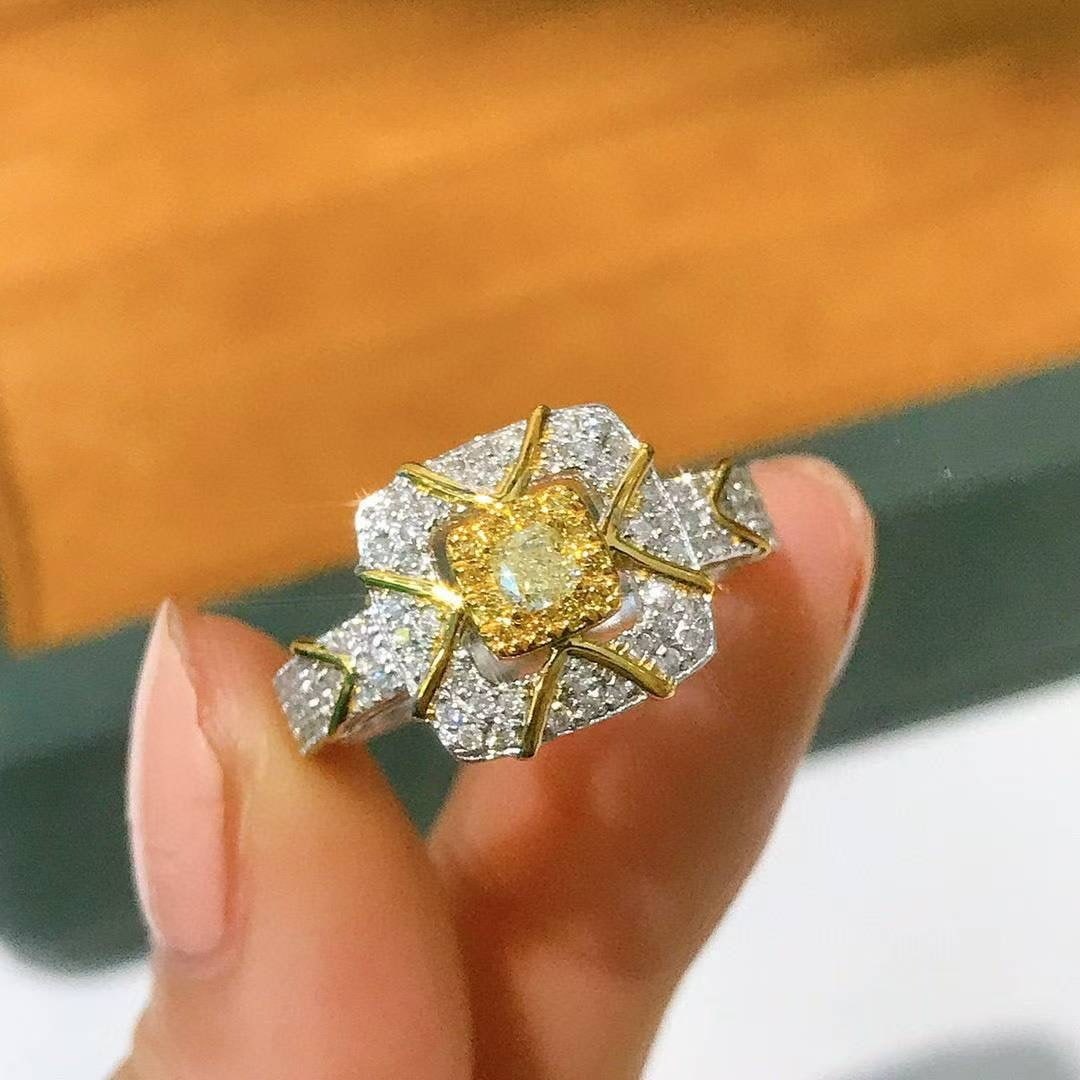 14k Gold 0.7 Ct Natural Color Diamond Ring: Ref:231040310 // gold content:14k gold // ring size:7. 25us // // main gemstone:diamond // shape:multiply // carat weight:0. 7ct // clarity grade:vs-si // color:color // treatment:natural // High