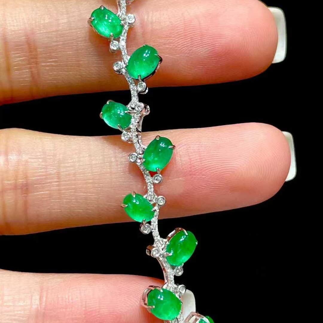 14k Gold 9 Ct Natural Emerald & Diamond Bracelet - 5