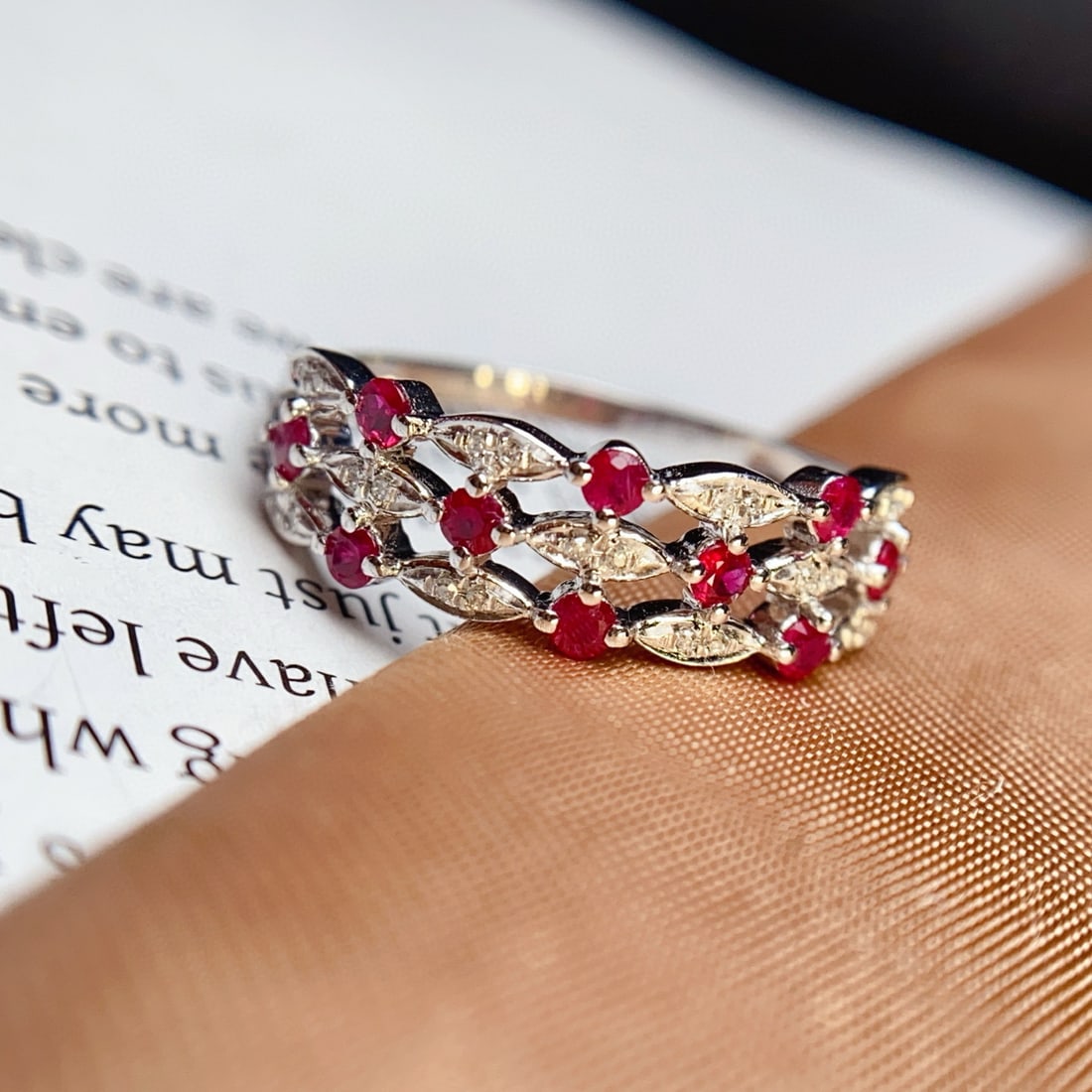 14k Gold 0.50 Ct Natural Ruby & Diamond Ring - 4