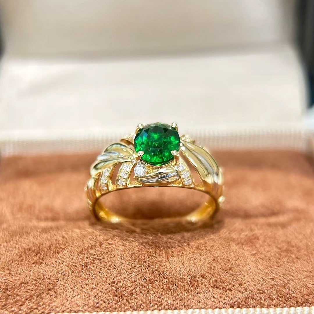 14k Gold 1.93 Ctw Vivid Green Natural Tsavorite & Diamond Ring - 3