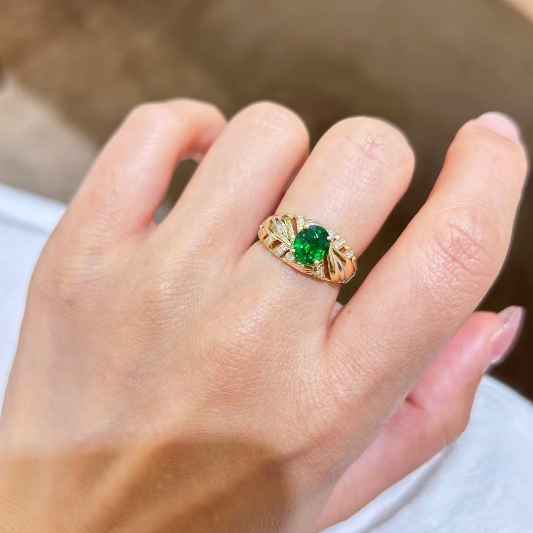 14k Gold 1.93 Ctw Vivid Green Natural Tsavorite & Diamond Ring - 7