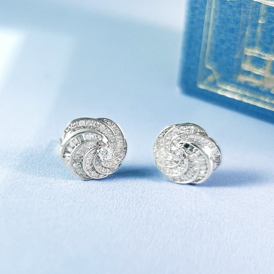 14k Gold 0.5 Ct Natural H Diamond Earrings - 2