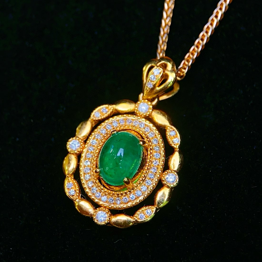 14k Gold 0.97 Ctw Vivid Green Natural Emerald & Diamond Pendant( Without Chain ) - 4