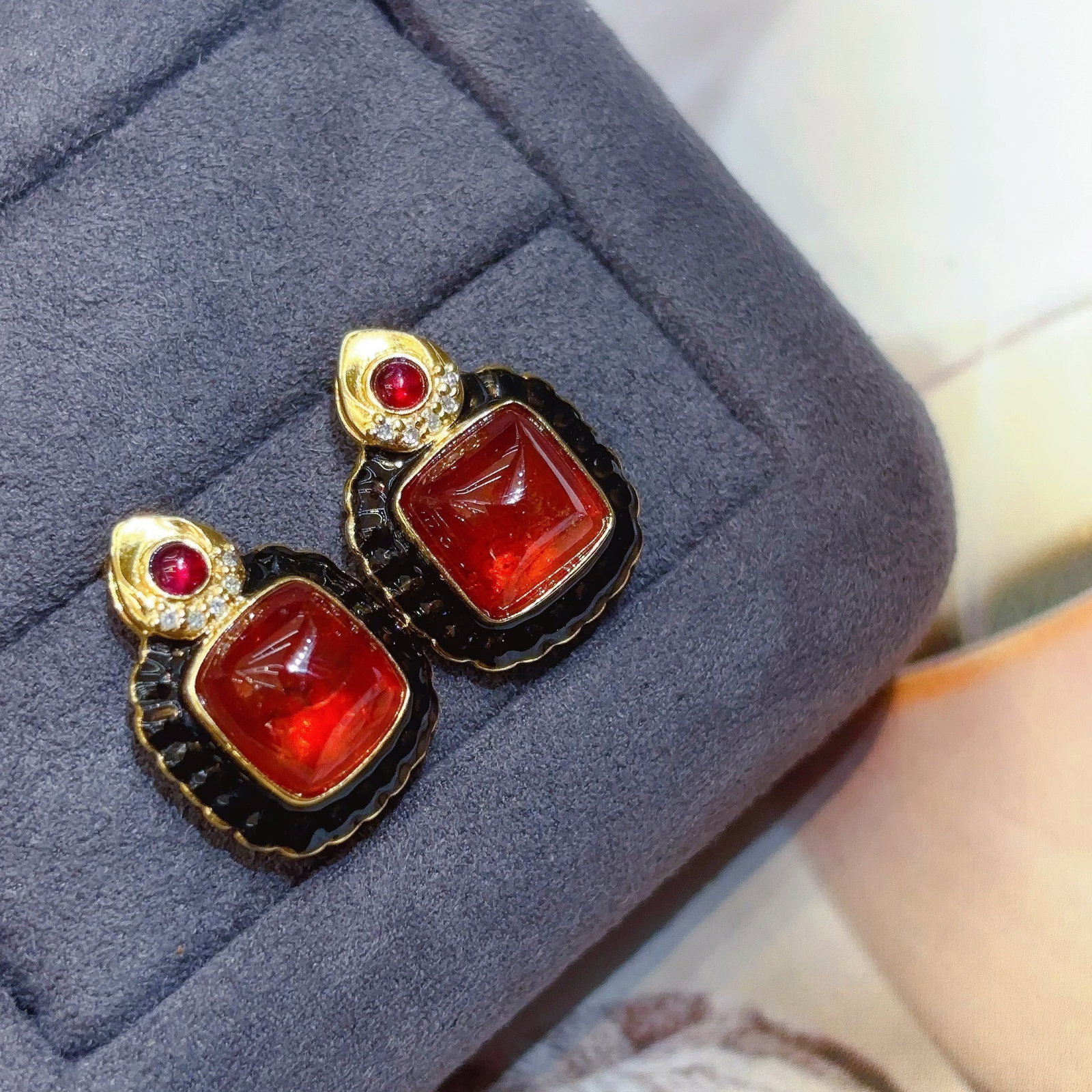 14k Gold 6.5 Ct Natural Spessartine & Diamond Earrings - 5