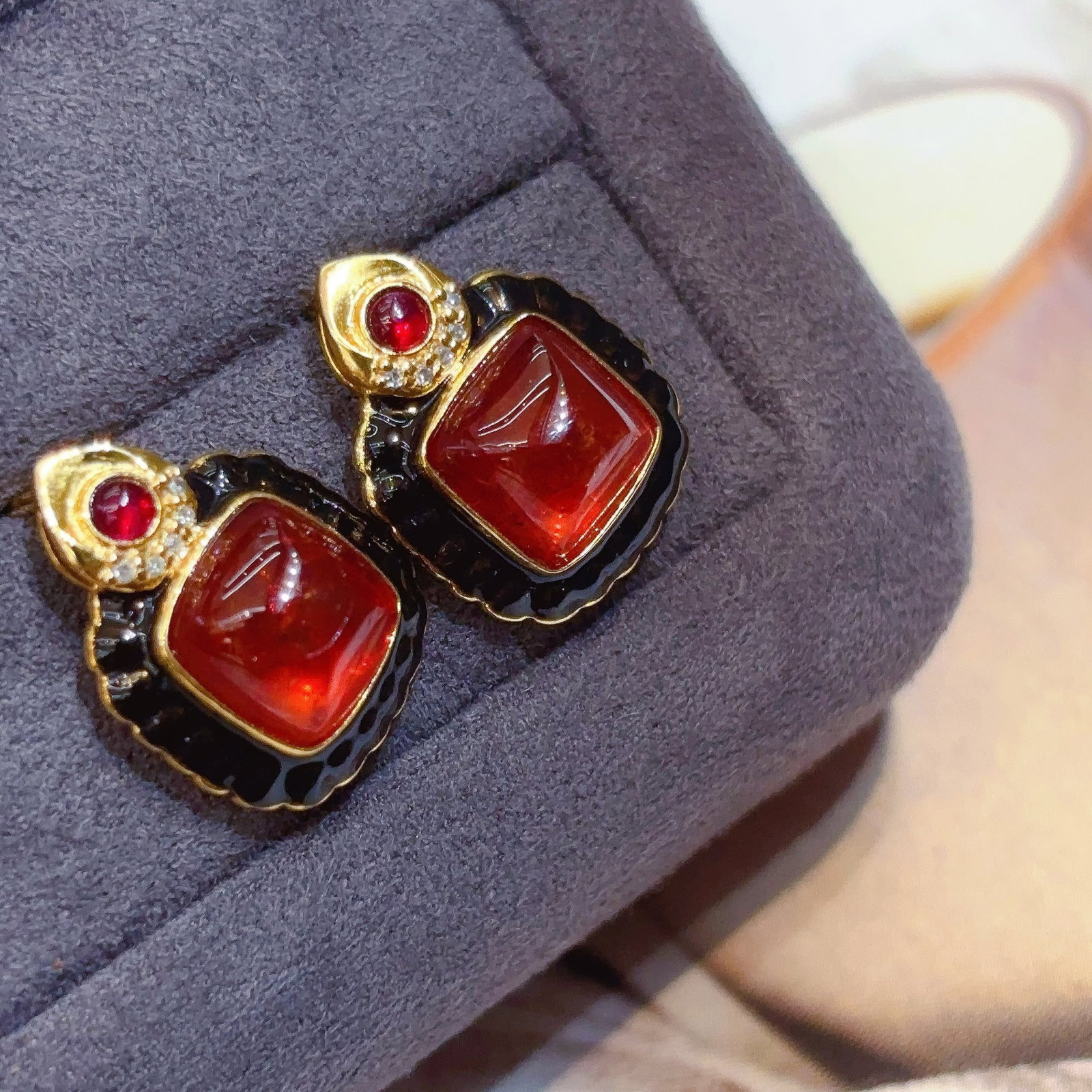 14k Gold 6.5 Ct Natural Spessartine & Diamond Earrings - 6