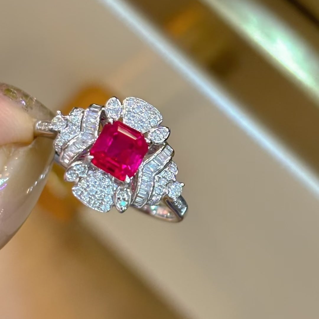 14k Gold 0.66 Ct Natural Ruby & Diamond Ring: Ref:231040392 // gold content:14k gold // ring size:7. 25us // // main gemstone:ruby // shape:octagonal // carat weight:0. 66ct // color:red // treatment:natural // // adjacent gemstone 2 : diamond