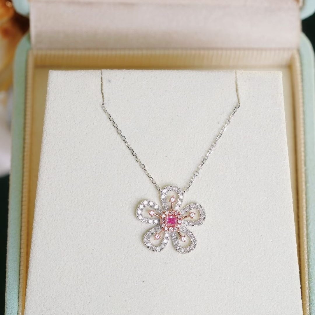 14k Gold 0.50 Ctw Natural Pink Diamond & Diamond & Flowers Necklace - 5