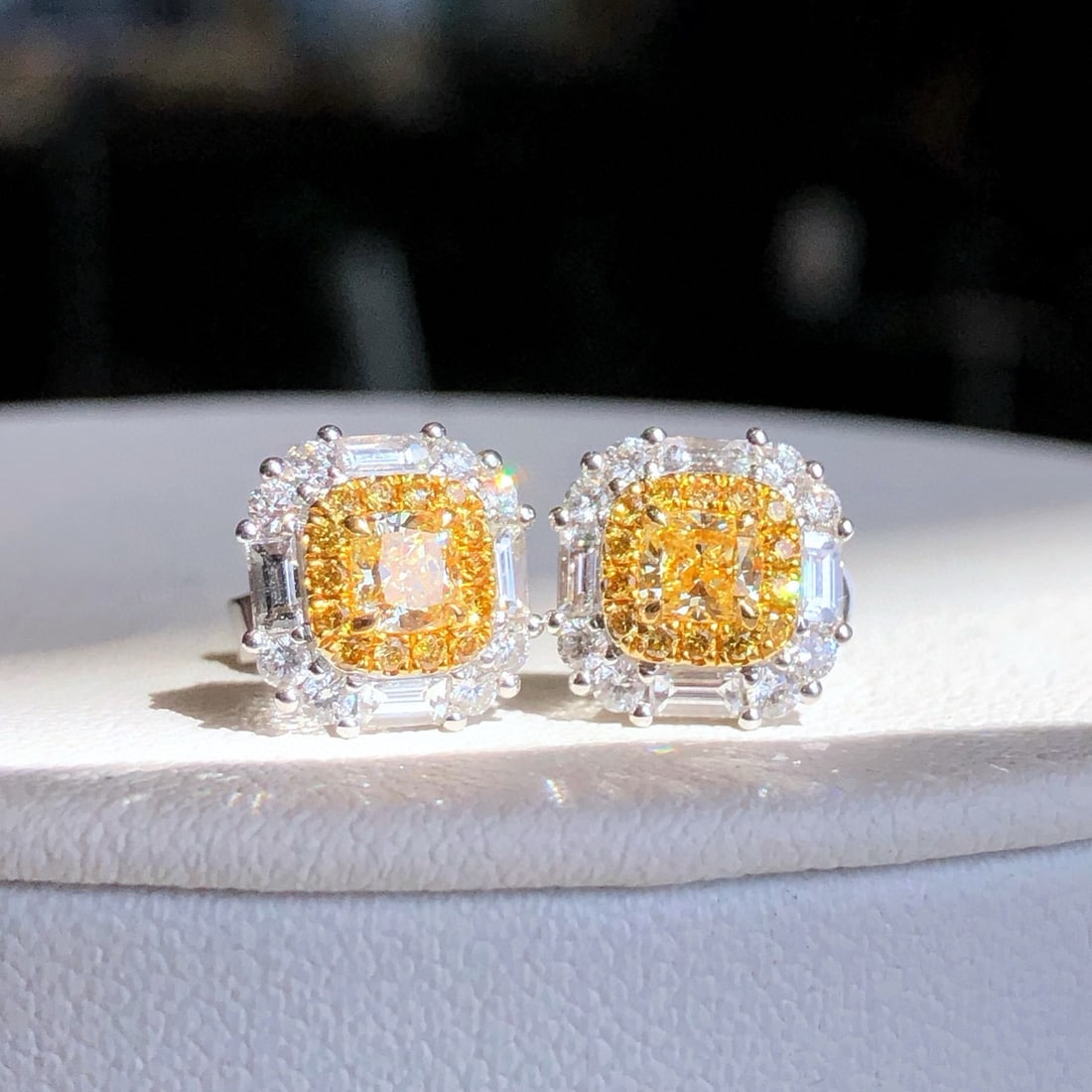 14k Gold 1.25 Ctw Natural Yellow Diamond & Diamond Earrings - 3