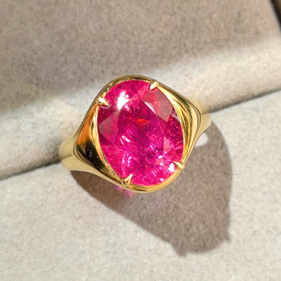 14k Gold 4.60 Ct Natural Tourmaline Ring: Ref:231040419 // gold content:14k gold // ring size:7. 25us // // main gemstone:tourmaline // shape:oval // carat weight:4. 60ct // color:red // treatment:natural // Low Estimate: 5700 Condition: New