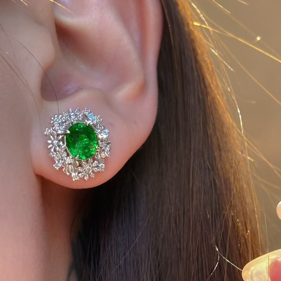 14k Gold 2.32 Ct Vivid Green Natural Tsavorite & Diamond Earrings - 5