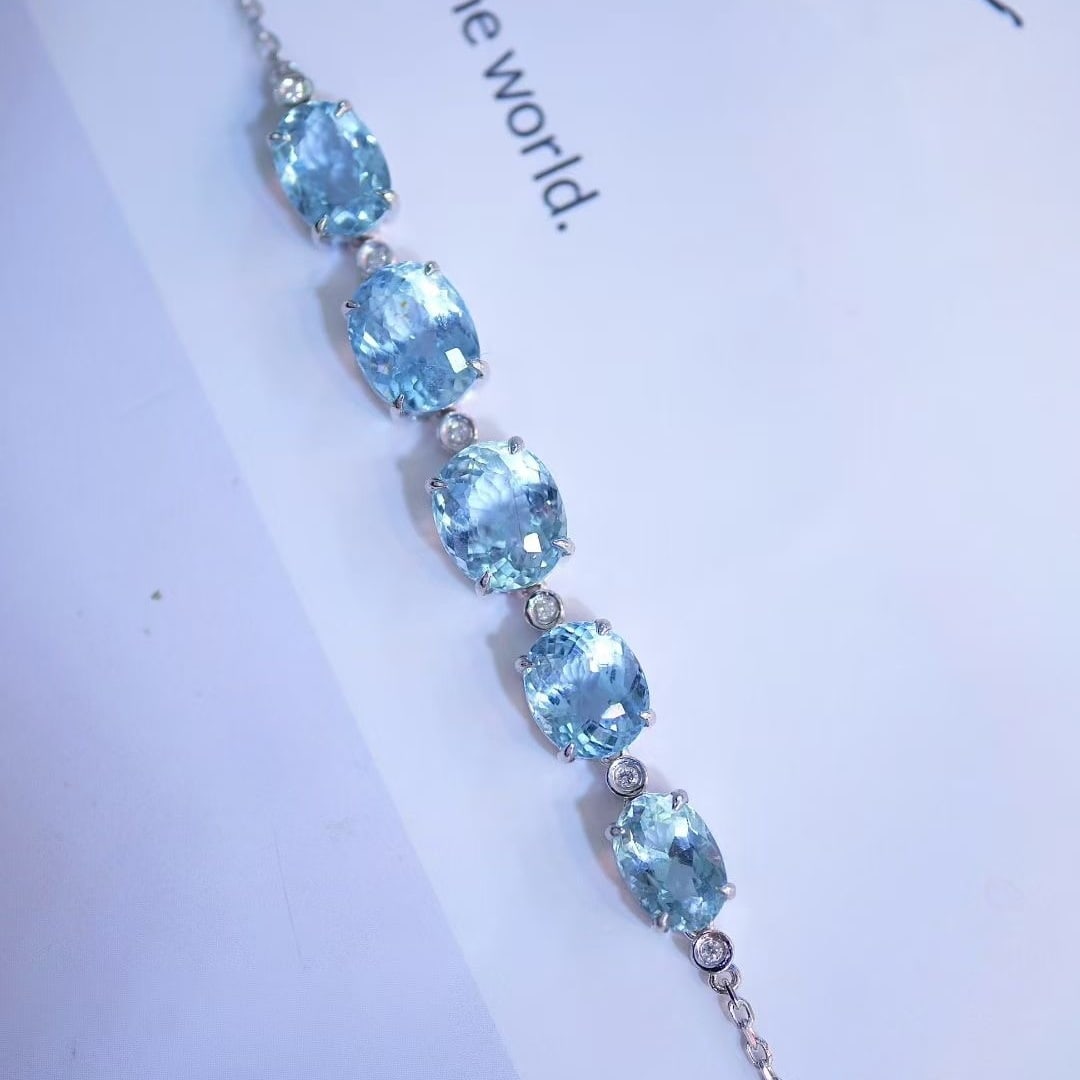 14k Gold 8.6 Ct Natural Aquamarine & Diamond Bracelet - 2
