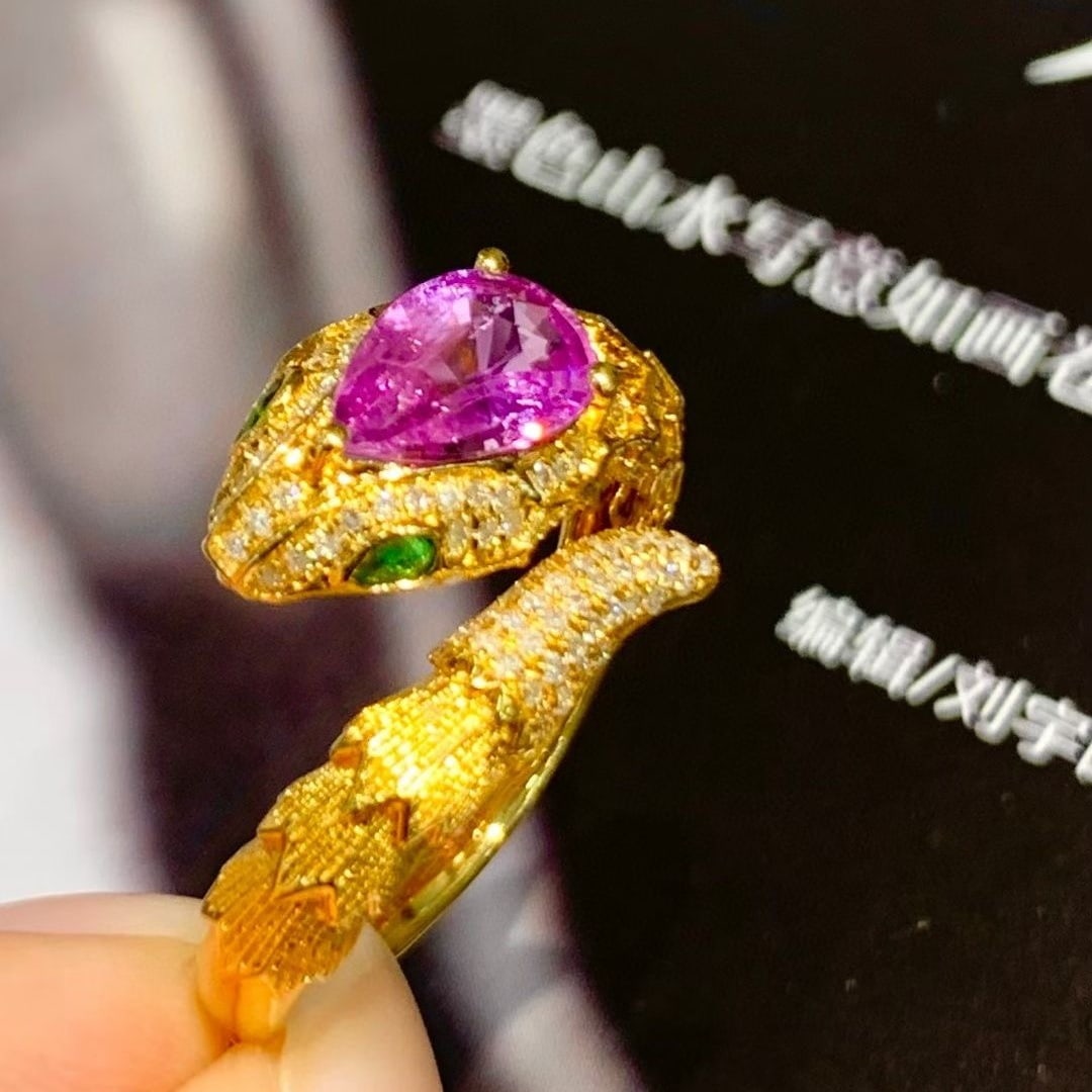 14k Gold 1.3 Ct Natural Sapphire & Diamond & Tsavorite Ring - 4