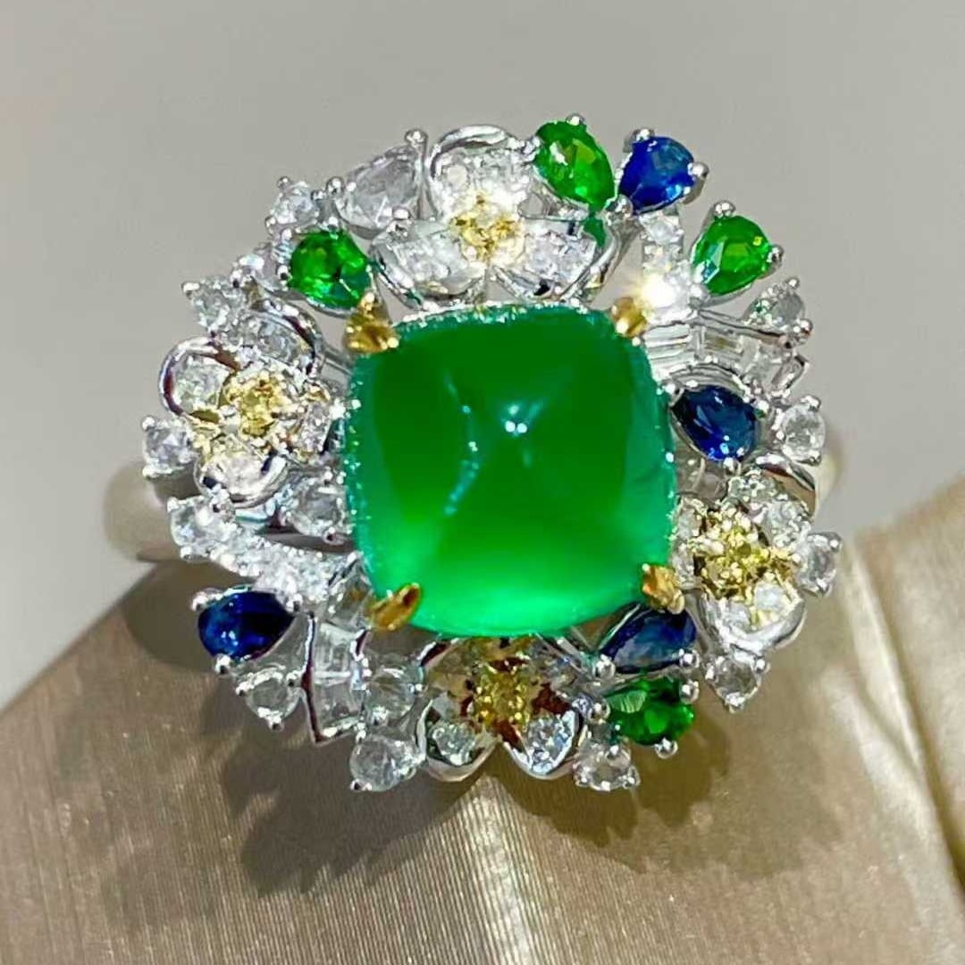 14k Gold 2 Ct Vivid Green Natural Emerald & Diamond & Sapphire & Tsavorite Ring: Ref:231040440 // gold content:14k gold // ring size:7. 25us // // main gemstone:emerald // shape:suger-loaf // carat weight:2ct // color:vivid green // treatment:natural // // adjacent gemstone 2 :