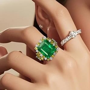 14k Gold 7.64 Ctw Natural Emerald & Diamond Ring - 4
