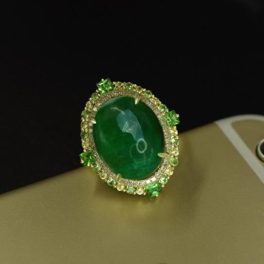 14k Gold 8.88 Ctw Natural Emerald & Diamond Ring - 4