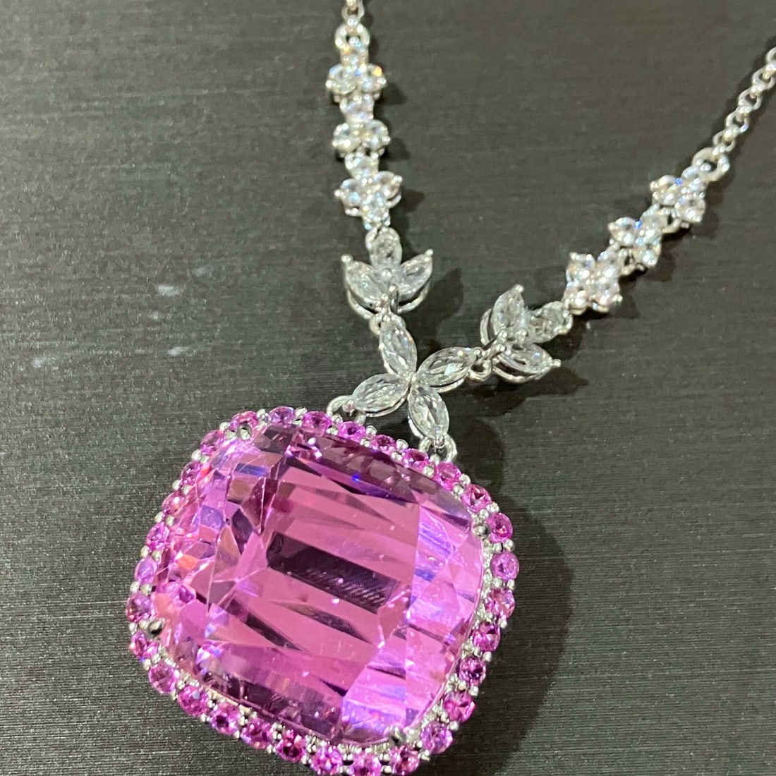 14k Gold 34.84 Ctw Natural Kunzite & Sapphire Necklace - 7