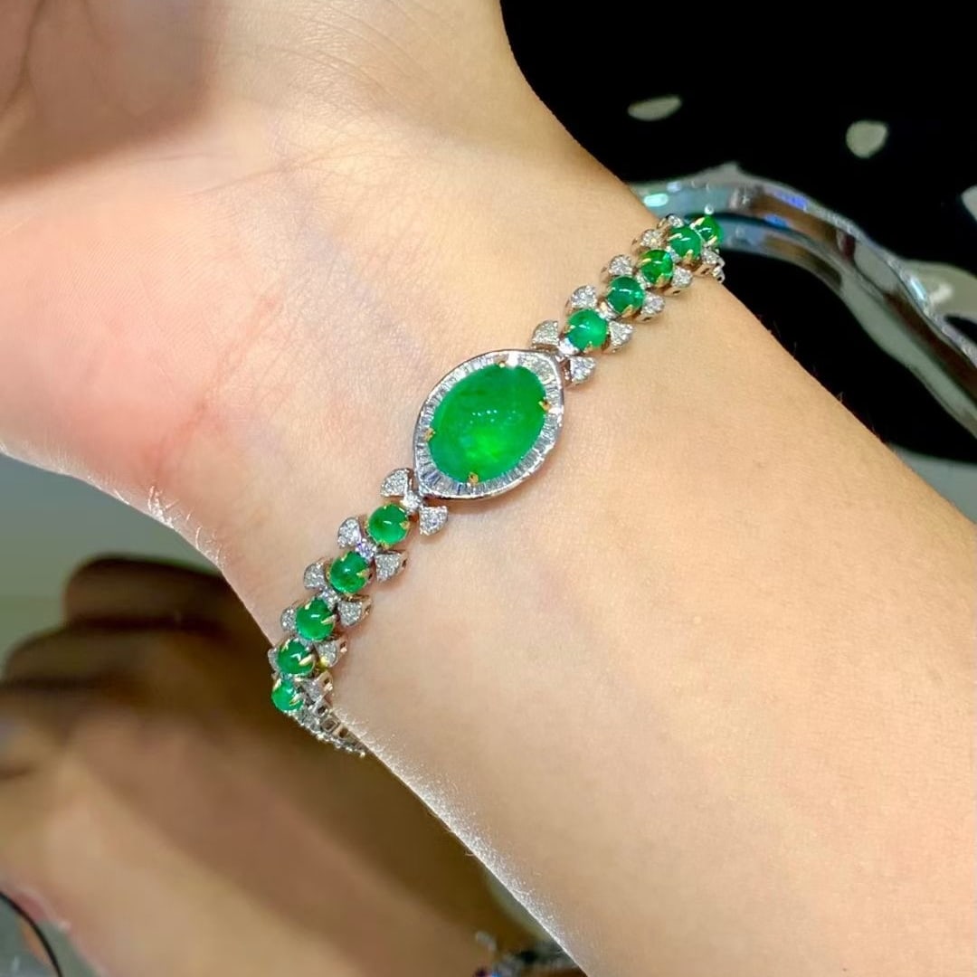 14k Gold 5.8 Ct Natural Emerald & Diamond Bracelet - 3