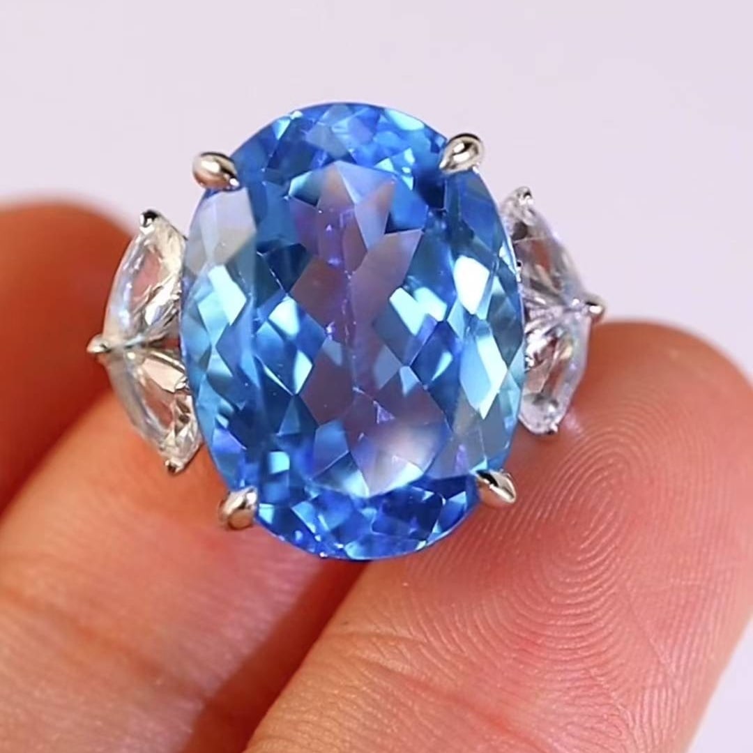 14k Gold 14.21 Ctw Natural Topaz & Sapphire Ring - 4