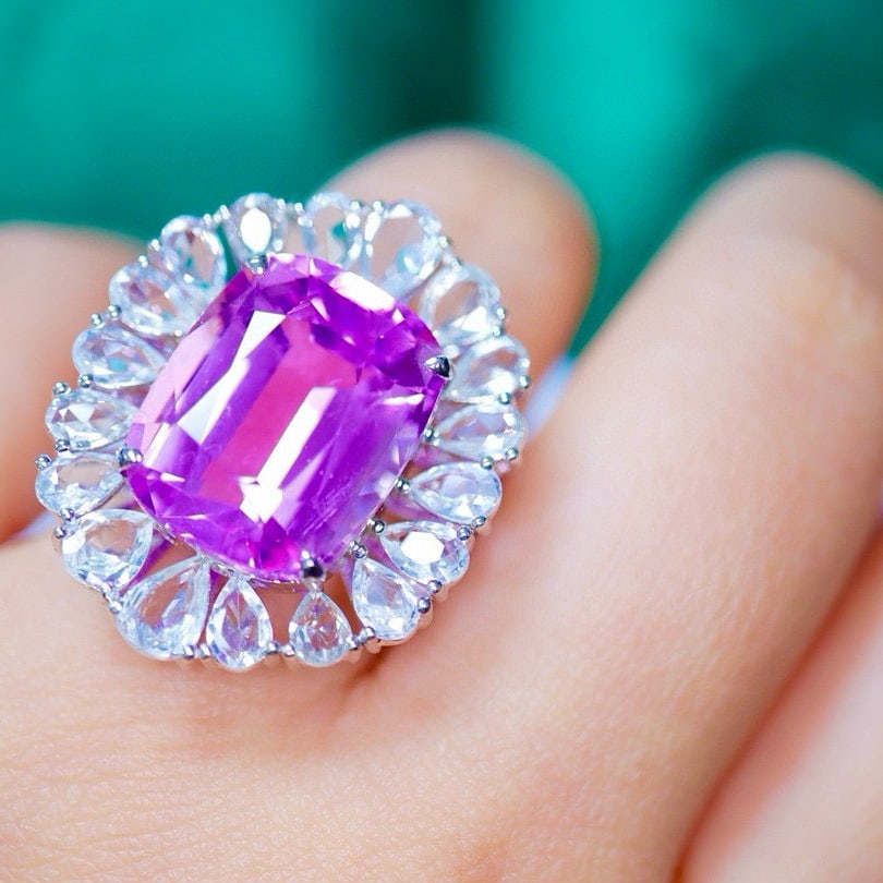 14k Gold 20.03 Ctw Natural Kunzite & Sapphire Ring - 4