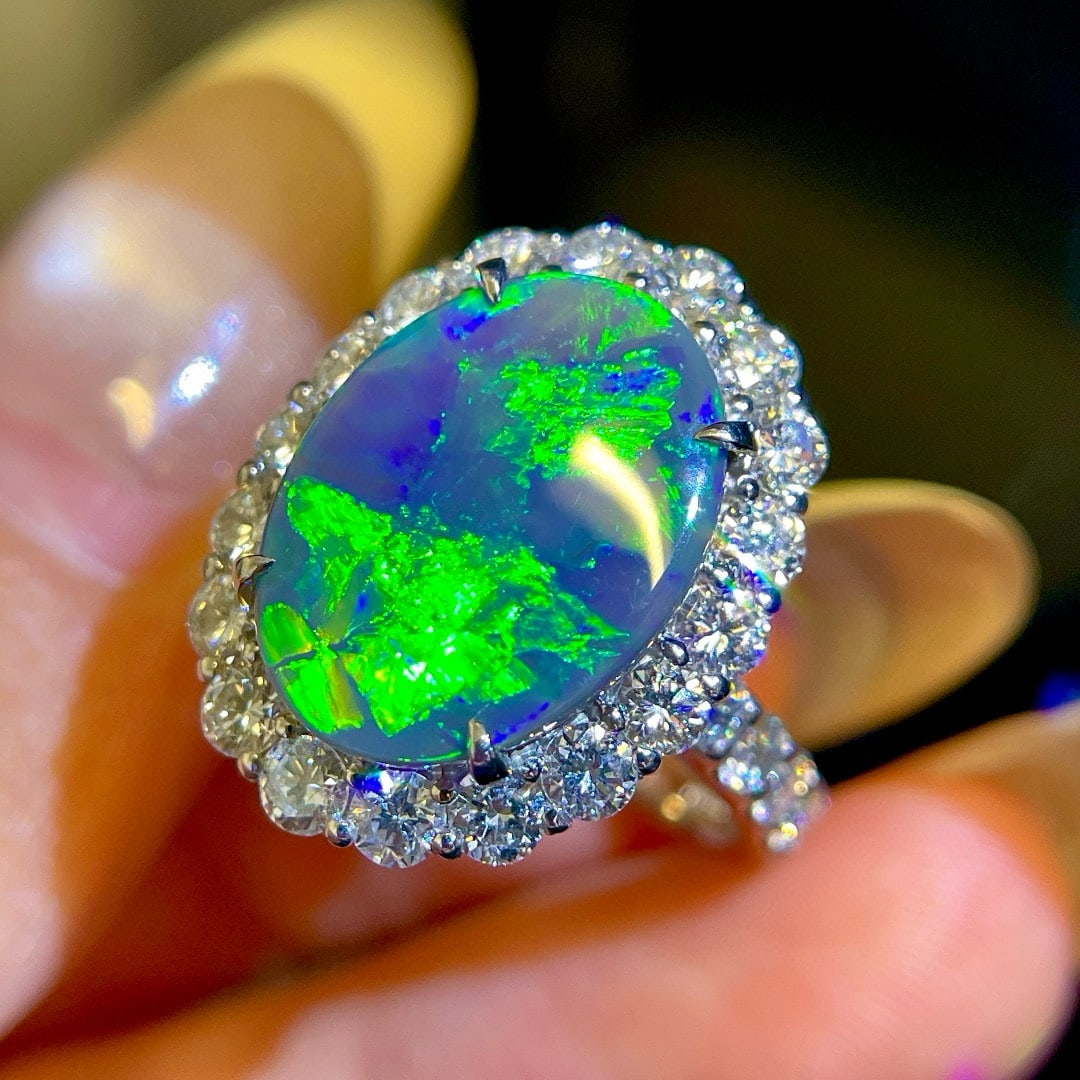 14k Gold 6.40 Ctw Natural Opal & Diamond Ring - 8