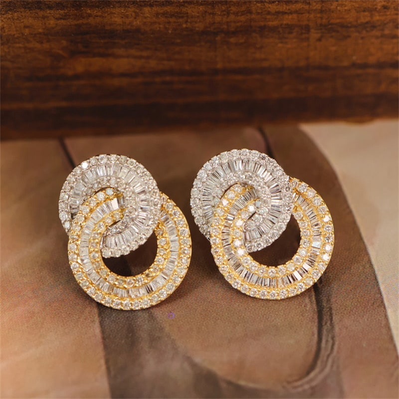 14k Gold 1.20 Ct Natural H Diamond Earrings: Ref:231043198 // gold content:14k gold // main gemstone:diamond // shape:multiply // carat weight:1. 20ct // clarity grade:vs-si // color:h // treatment:natural // Low Estimate: 5700 Condition: New Hi