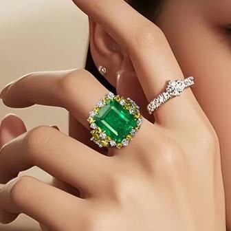 14k Gold 7.64 Ctw Vivid Green Natural Emerald & Diamond Ring - 4