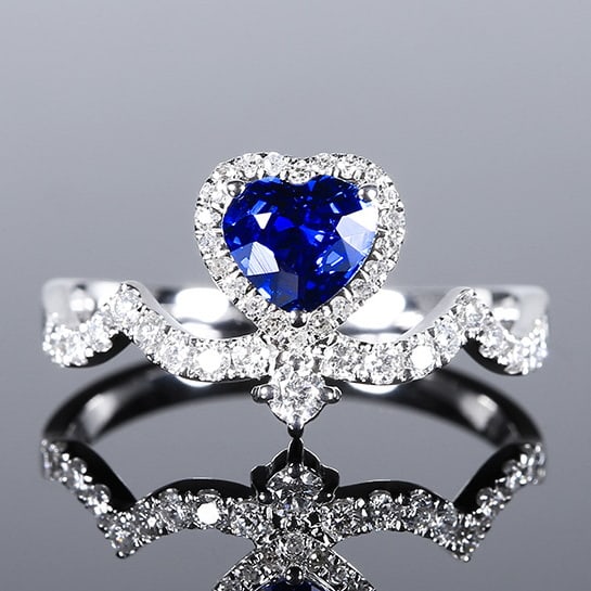 14k Gold 0.94 Ctw Natural Sapphire & Diamond Ring: Ref:231044005 // gold content:14k gold // ring size:7. 25us // // main gemstone:sapphire // shape:heart // carat weight:0. 62ct // color:royal blue // treatment:natural // // adjacent gemstone 2 :