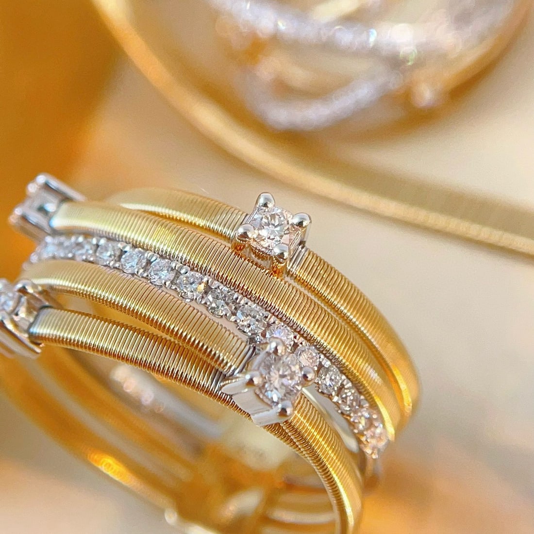 14k Gold 0.35 Ct Natural H Diamond Ring - 2